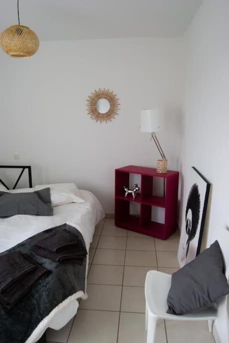 Cosy. Merville Centre. Proche Aeroport Et Parc Exposition Appartement *